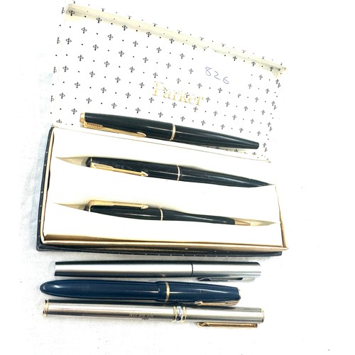 487 - Selection of assorted pens includes parker 14ct gold nib etc