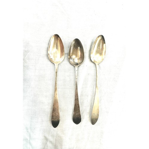 446 - 3 Irish silver tea spoons, total weight 37.4 grams