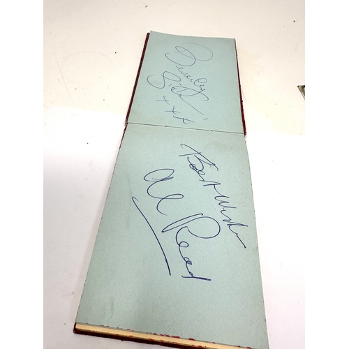 540 - Vintage autograph book includes dusty springfield  al read barrie brothers  the bachelors  freddie a... 