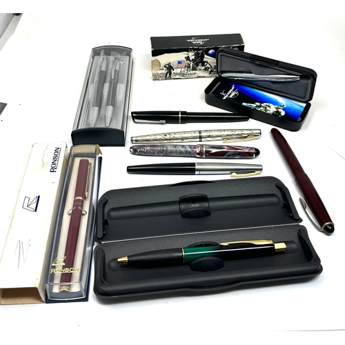 489 - selection of vintage & later fountain pens etc