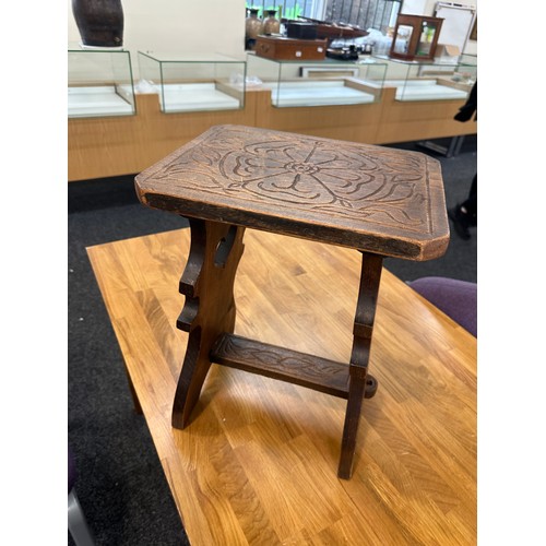 276A - Vintage stool/ prayer table