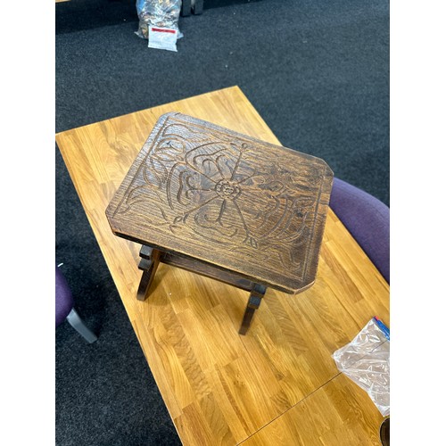 276A - Vintage stool/ prayer table