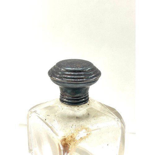 398 - Vintage silver topped scent bottles, silver weight 19grams