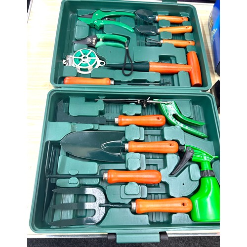 135 - Selection of DIY/ tool items to include Black and Decker jigsaw screw driver etc