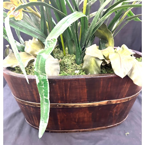 97 - Flower arrangement in Oak Container