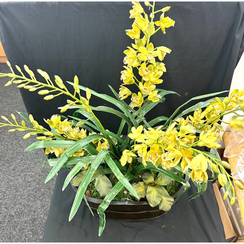 97 - Flower arrangement in Oak Container