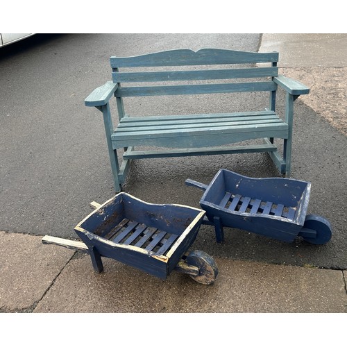 100B - Garden bench and two wheel barrow planters - bench in need of repair