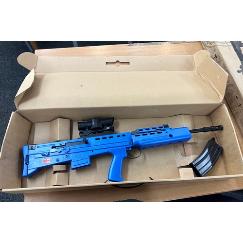 122 - ZM81A airsoft gun