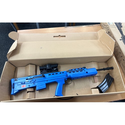 122 - ZM81A airsoft gun