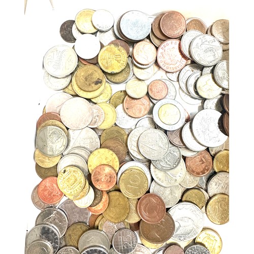 507 - Large selection of assorted coins and bank notes