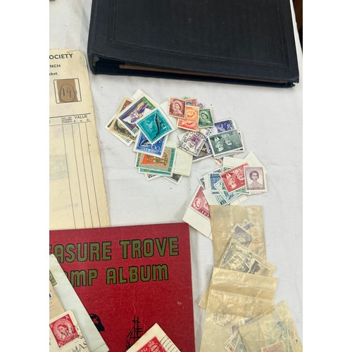 37 - Selection of vintage and later stamps and empty stamp albums