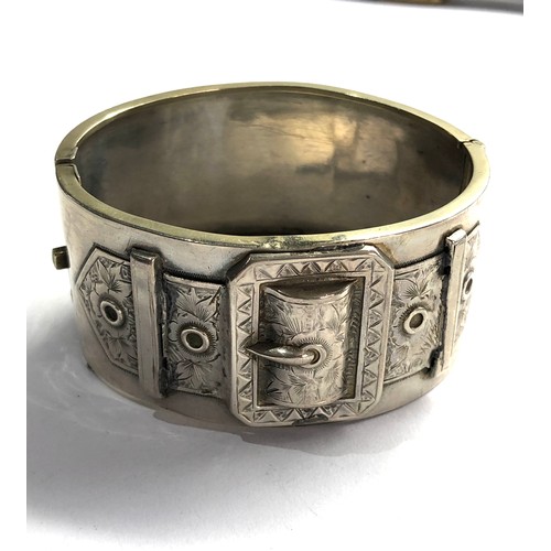 530 - Antique silver plated buckle hinged bangle