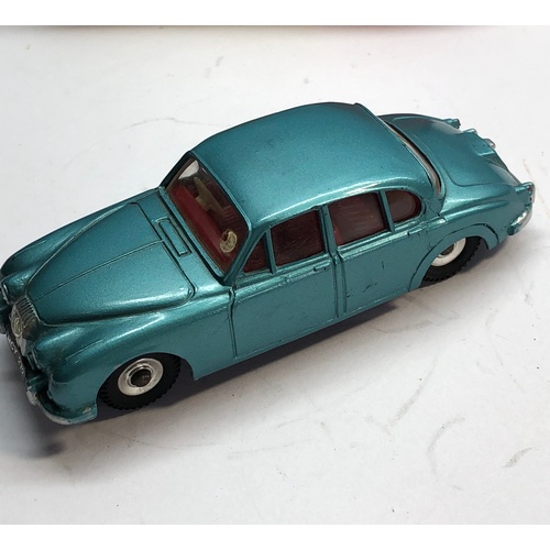 397 - Original boxed dinky 146 2 1/2 litre v8 Daimler as shown