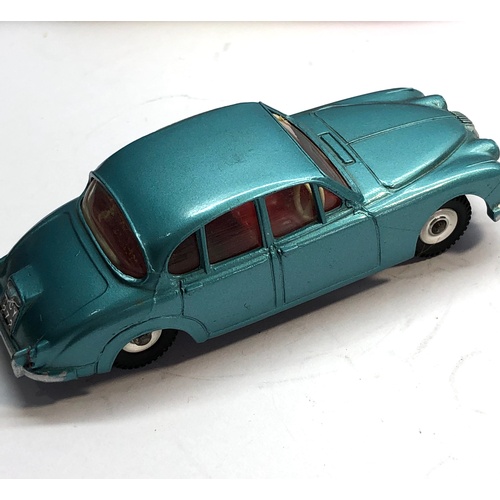 397 - Original boxed dinky 146 2 1/2 litre v8 Daimler as shown