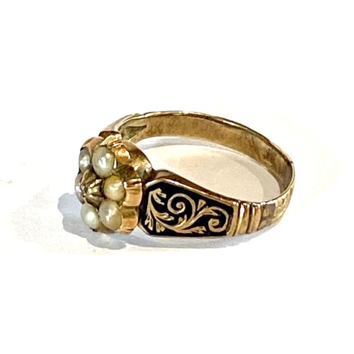 549 - Antique Georgian mourning ring with split pearls & diamonds with glass covered hair panel with split... 