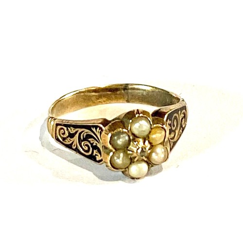 549 - Antique Georgian mourning ring with split pearls & diamonds with glass covered hair panel with split... 