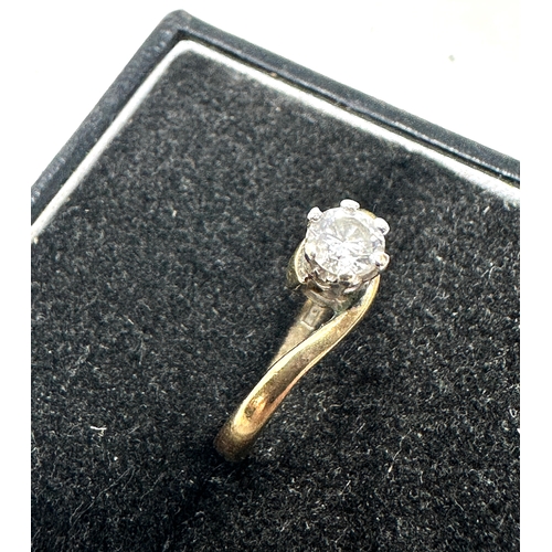 118 - 9ct gold diamond ring weight 1.9g