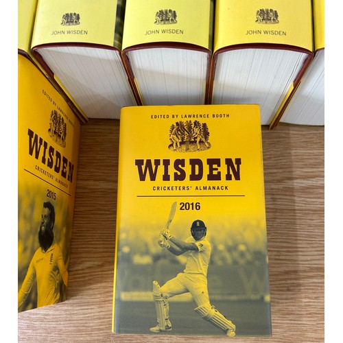 171 - Selection of Wisden Cricketers Almanack books to include the following years: 1933, 1976 - 1982, 198... 