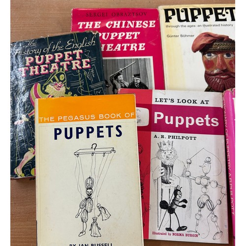 47 - Selection vintage puppet books to include Chinese puppet theatre, expert puppet technique etc