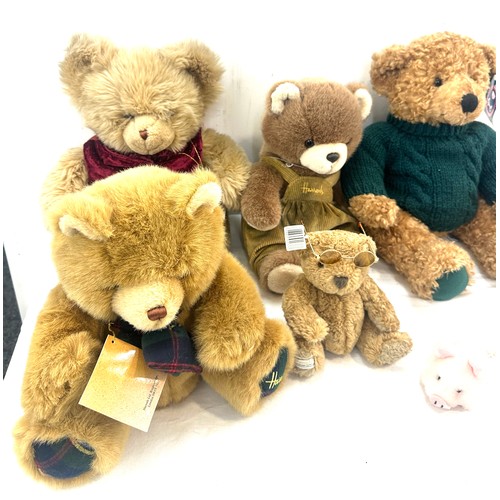 199 - Selection of harrods teddies and 2 pot dolls