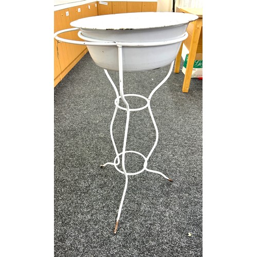 346 - Vintage wash stand with enamel bowl