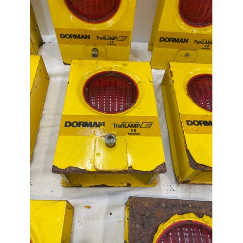 165 - Selection of Railway lamps, B R lamp and Dorman traffic lamps