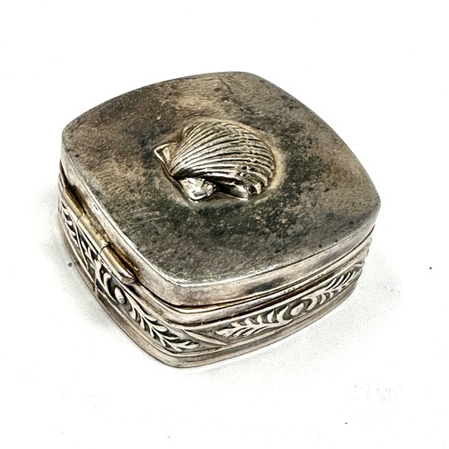 32 - Silver hallmarked pill box