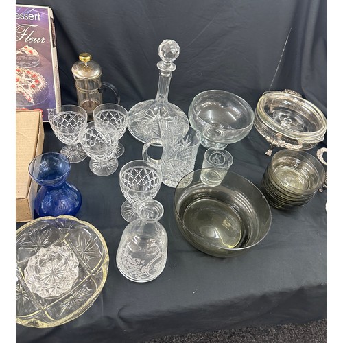 142 - Large selection of assorted glassware includes decanter etc