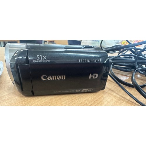 99 - Legria HFR37 Canon cam recorder - untested