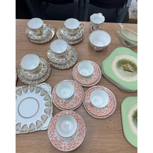 207 - Selection of assorted pottery includes oriental, tea service etc