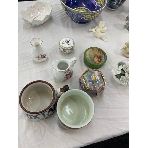 141 - Large selection of miscellaneous includes Malling bowl, framed prints etc