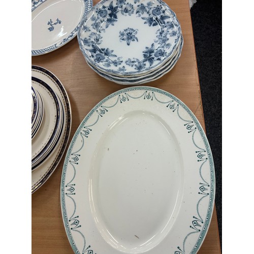 209 - Selection of assorted plates, tureens, to include blue and white etc