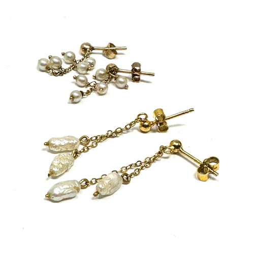 240 - 2 x 9ct gold cultured pearl drop earrings (2.1g)