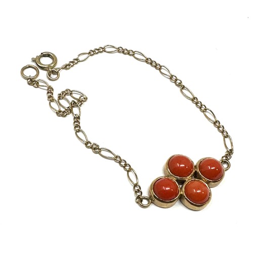 185 - 9ct gold coral pendant bracelet  (3.2g)