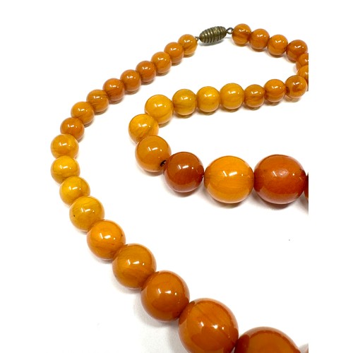 477 - Bakelite graduated bead necklace (35g)