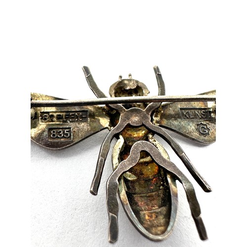 340 - Silver bee brooch by Greifen Kunst (4g)