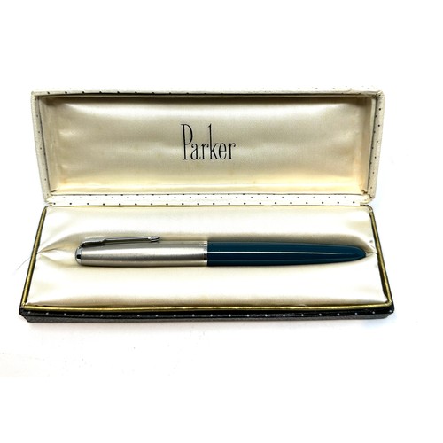 419 - boxed vintage parker 51 fountain pen Dip Tested & WRITING  

In vintage condition 
Signs of use & in... 