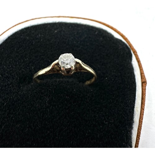 216 - 9ct gold diamond single stone ring (1g)