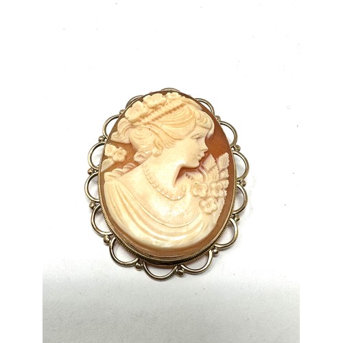 187 - 9ct gold shell cameo brooch / pendant (7g)