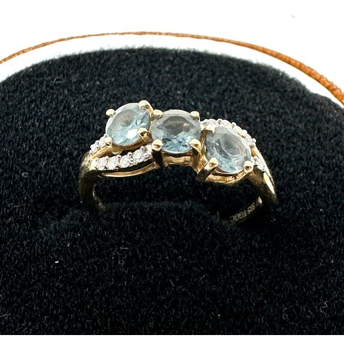 222 - 14ct gold diamond & blue spinel dress ring (2.5g)