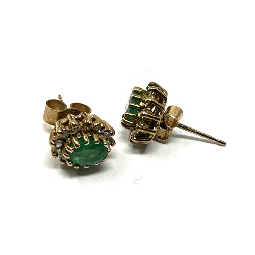 160 - 9ct gold emerald and diamond set cluster stud earrings (1.6g)