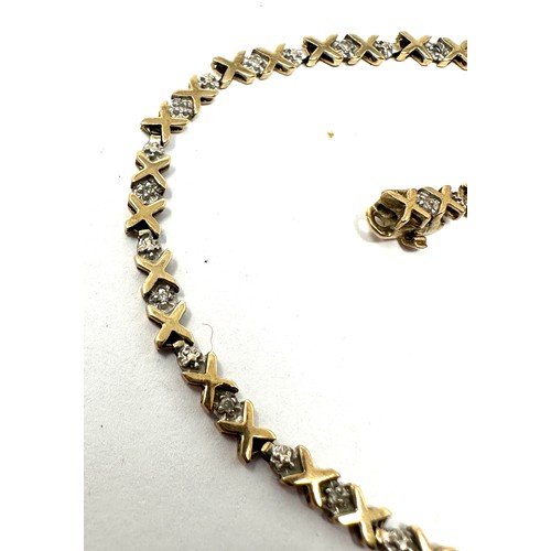 273 - 9ct gold diamond  bracelet (5.1g)