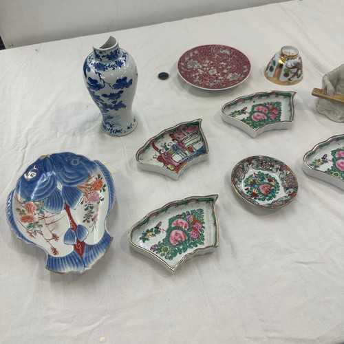 117 - Selection of oriental chinese pottery