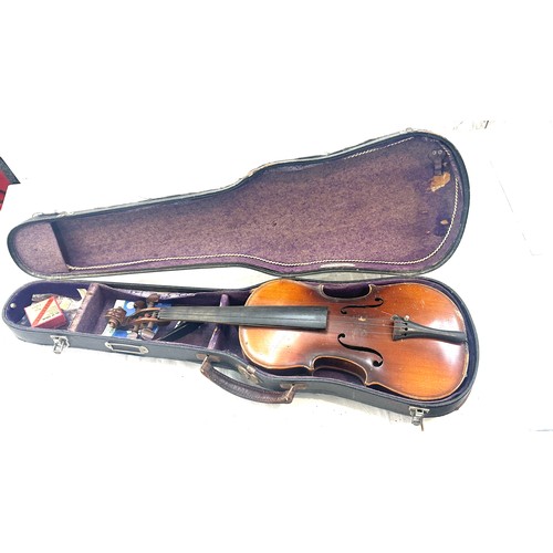 132 - Cased modern Violin