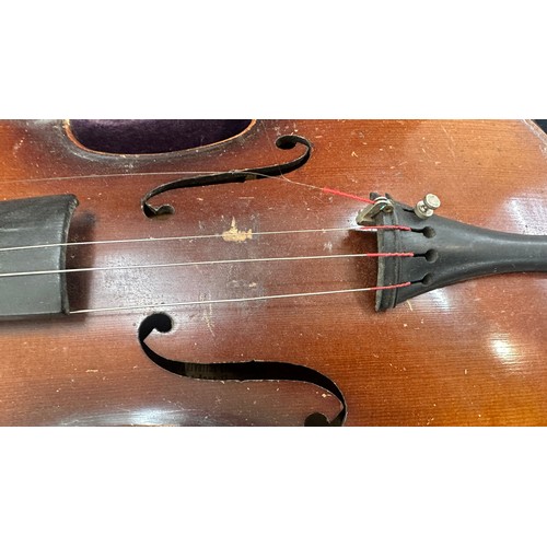 132 - Cased modern Violin