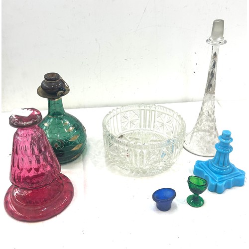 220 - Selection of assorted glassware