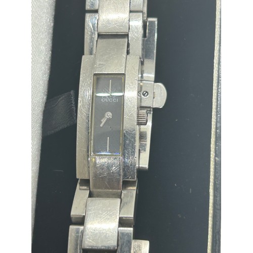 516 - Ladies Gucci wristwatch, untested