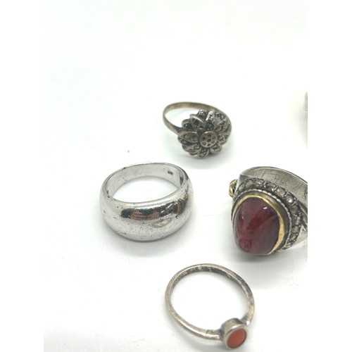 423 - Large selection of silver rings