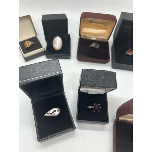 544 - Large selection of boxed silver rings, includes stone set etc