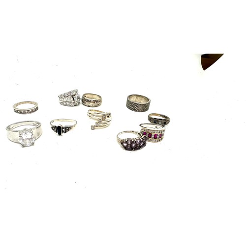 422 - Large selection of silver rings